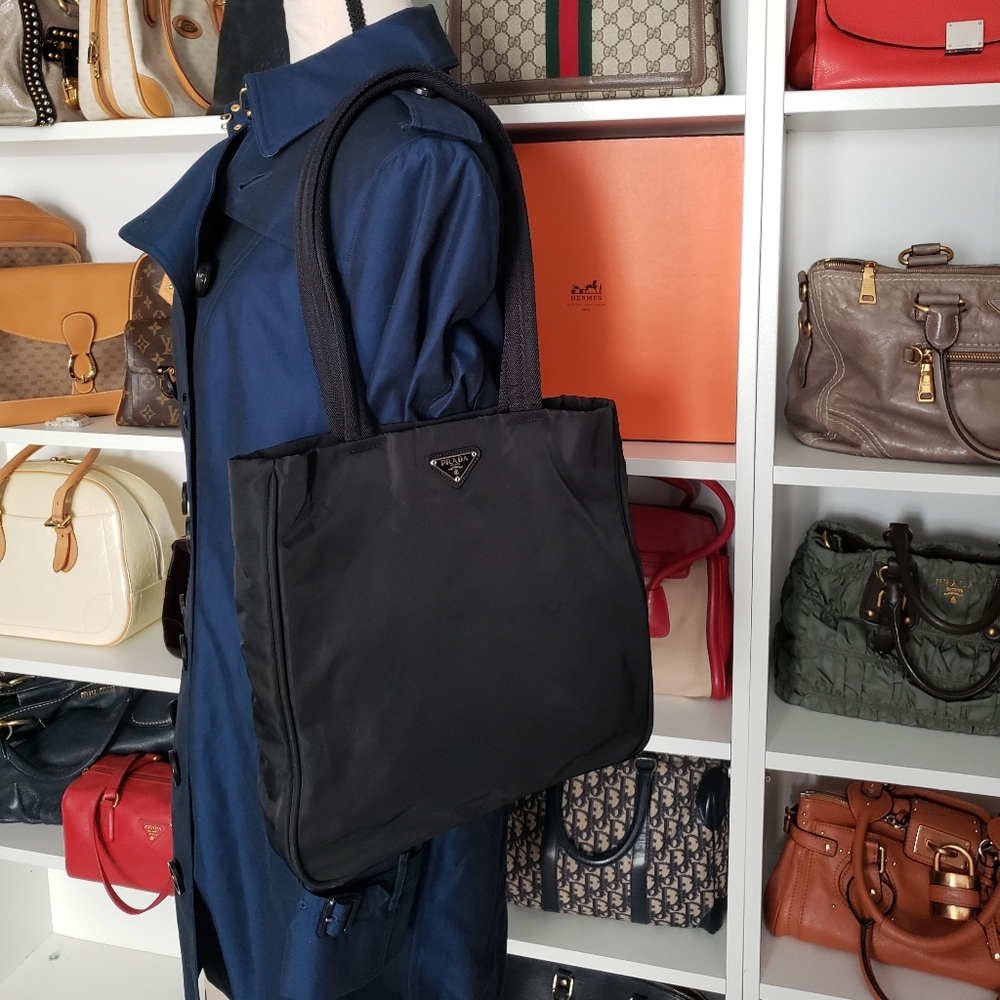 EUC PRADA nylon tote bag